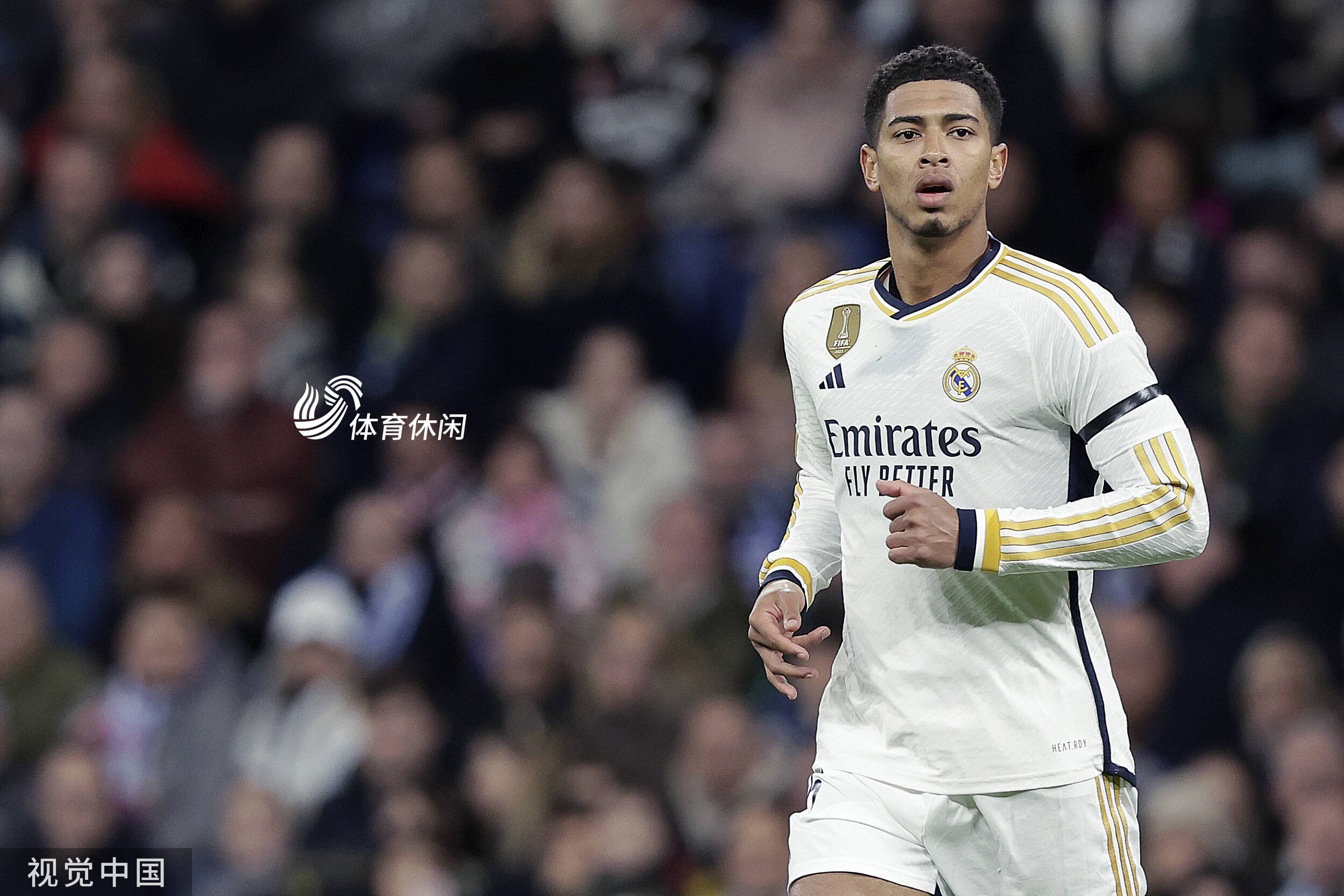 亚特兰大4-0十人热那亚晋级意杯8强，吉姆西蒂、德容恩破门（亚特兰大4-0横扫十人热那亚，挺进意杯八强，吉姆西蒂、德容恩建功）