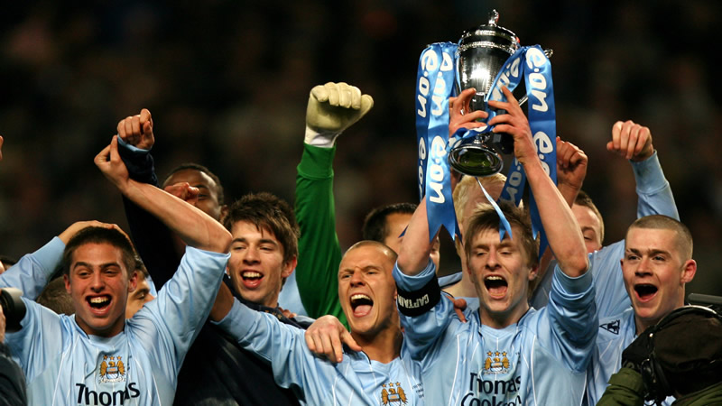 德天空：莱比锡新星韦德拉奥果预计将因伤缺阵5到7周（德媒：莱比锡新星韦德拉奥果因伤预计缺席5至7周）