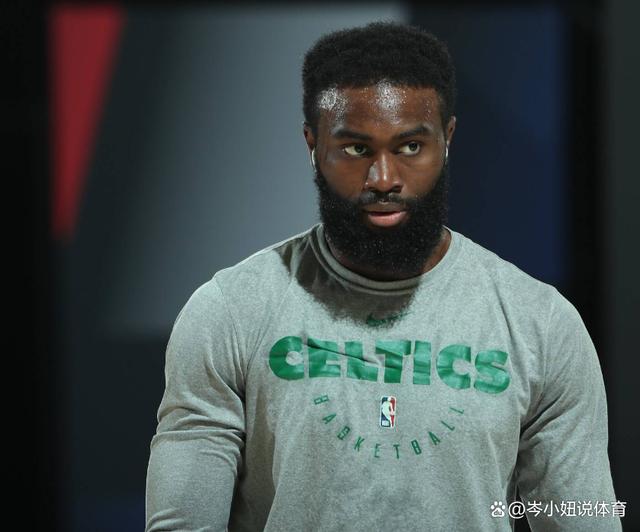 迪米特列夫斯基：瓦伦上赛季卡我出场数，少上一场少付30万（迪米特列夫斯基：瓦伦上季人为控制我出场，少一场就少付30万）