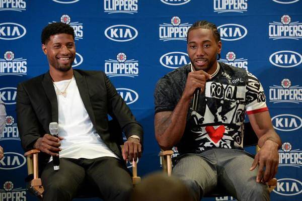 主场3-0完胜！栃木市FC提前一轮队史首度升入日职乙（栃木市FC主场3-0告捷，提前一轮队史首次升上日乙）