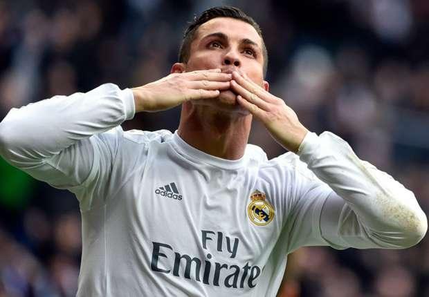 黄蜂主帅谈三球何时解除时间限制：看背靠背比赛后的恢复情况（黄蜂主帅：三球出场时间何时放开取决于背靠背赛后恢复）